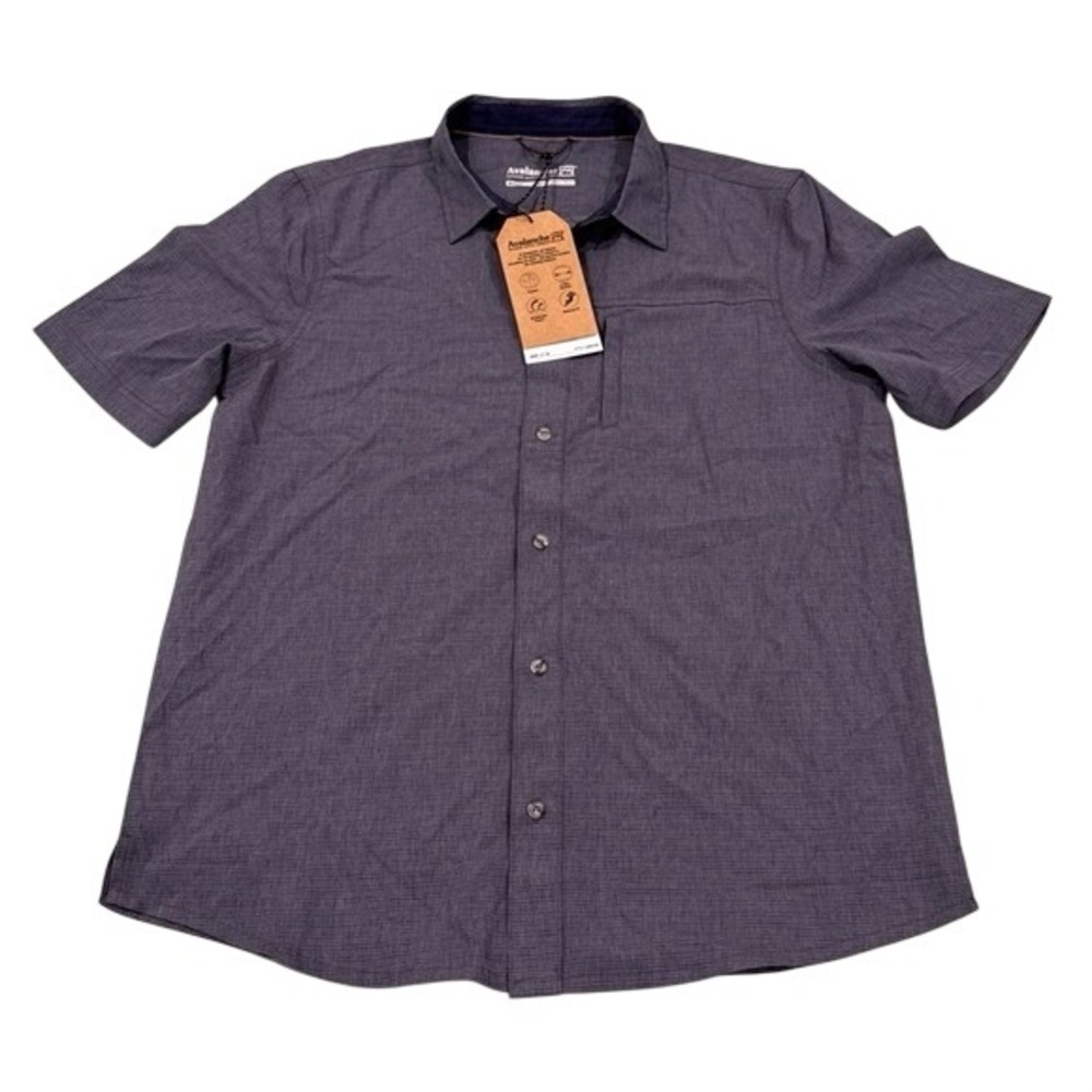 Avalanche Men Medium Button Up, Short Sleeve Shirt